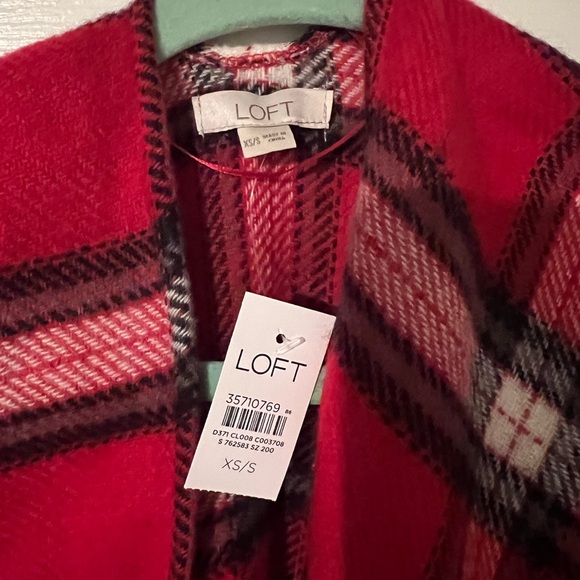 Loft poncho - Picture 2 of 3